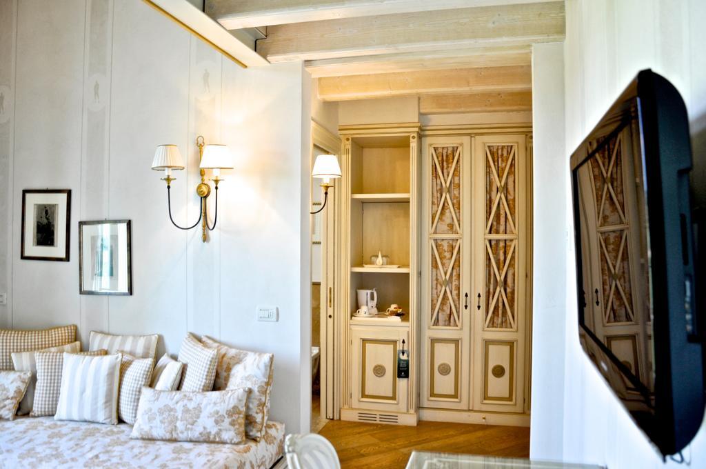 Garda Hotel San Vigilio Golf Pozzolengo Exteriör bild