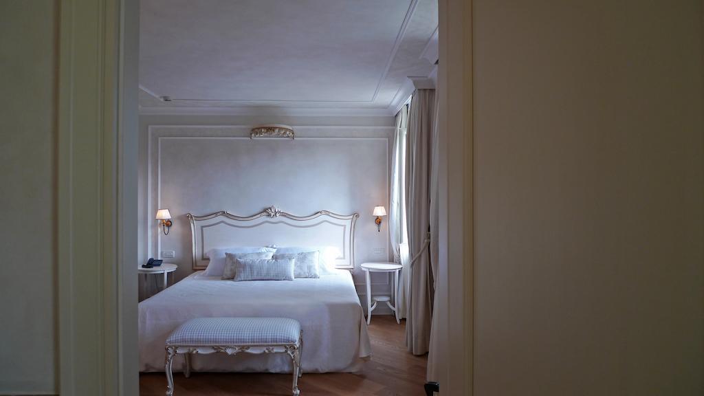 Garda Hotel San Vigilio Golf Pozzolengo Exteriör bild