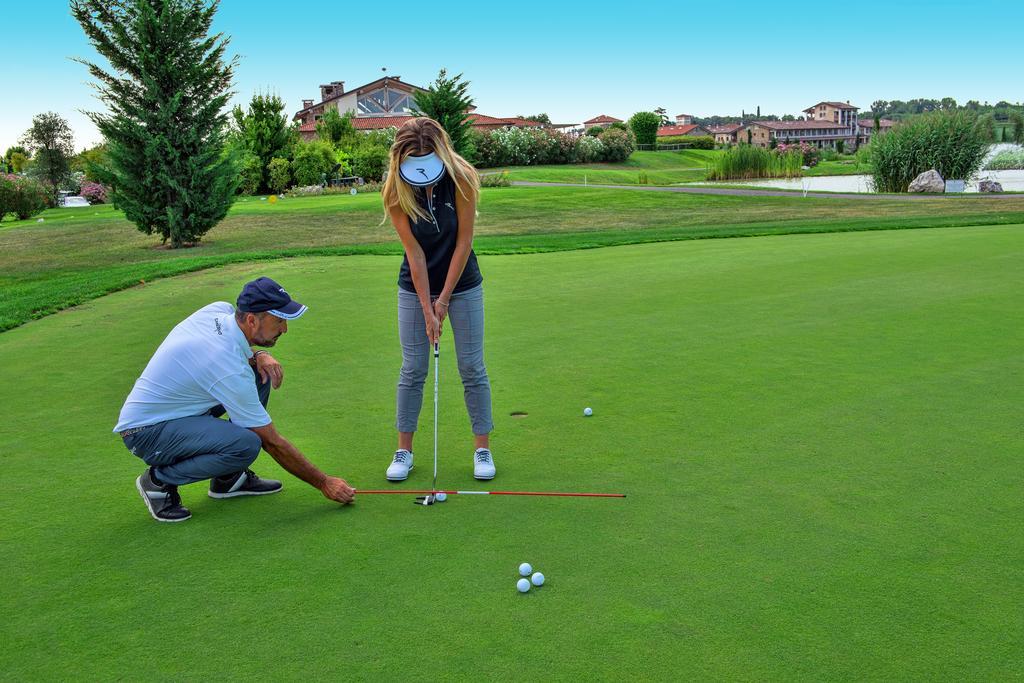 Garda Hotel San Vigilio Golf Pozzolengo Exteriör bild